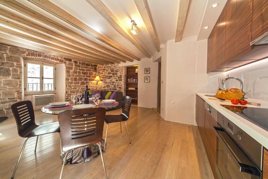Luxury San Giovanni Apartment 1 Split Værelse billede